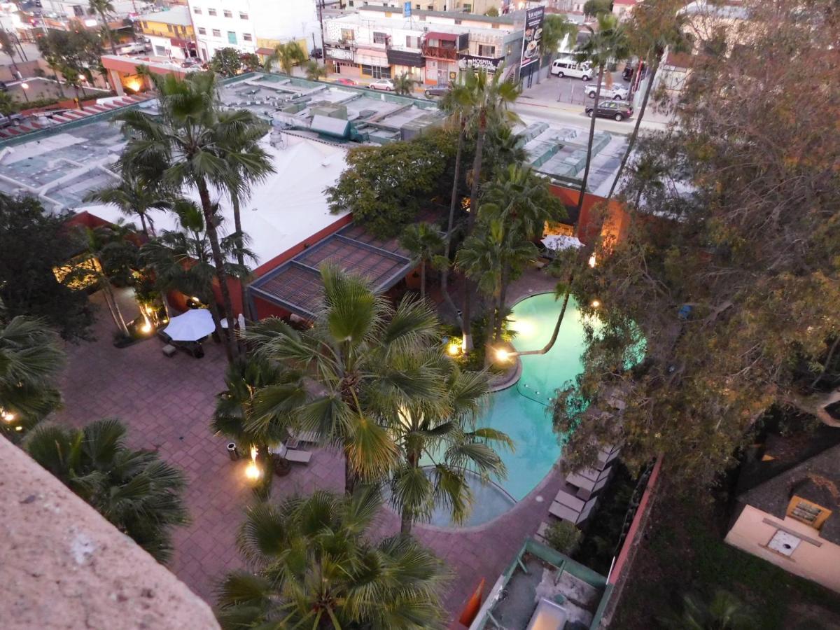 Hotel Palacio Azteca Tijuana