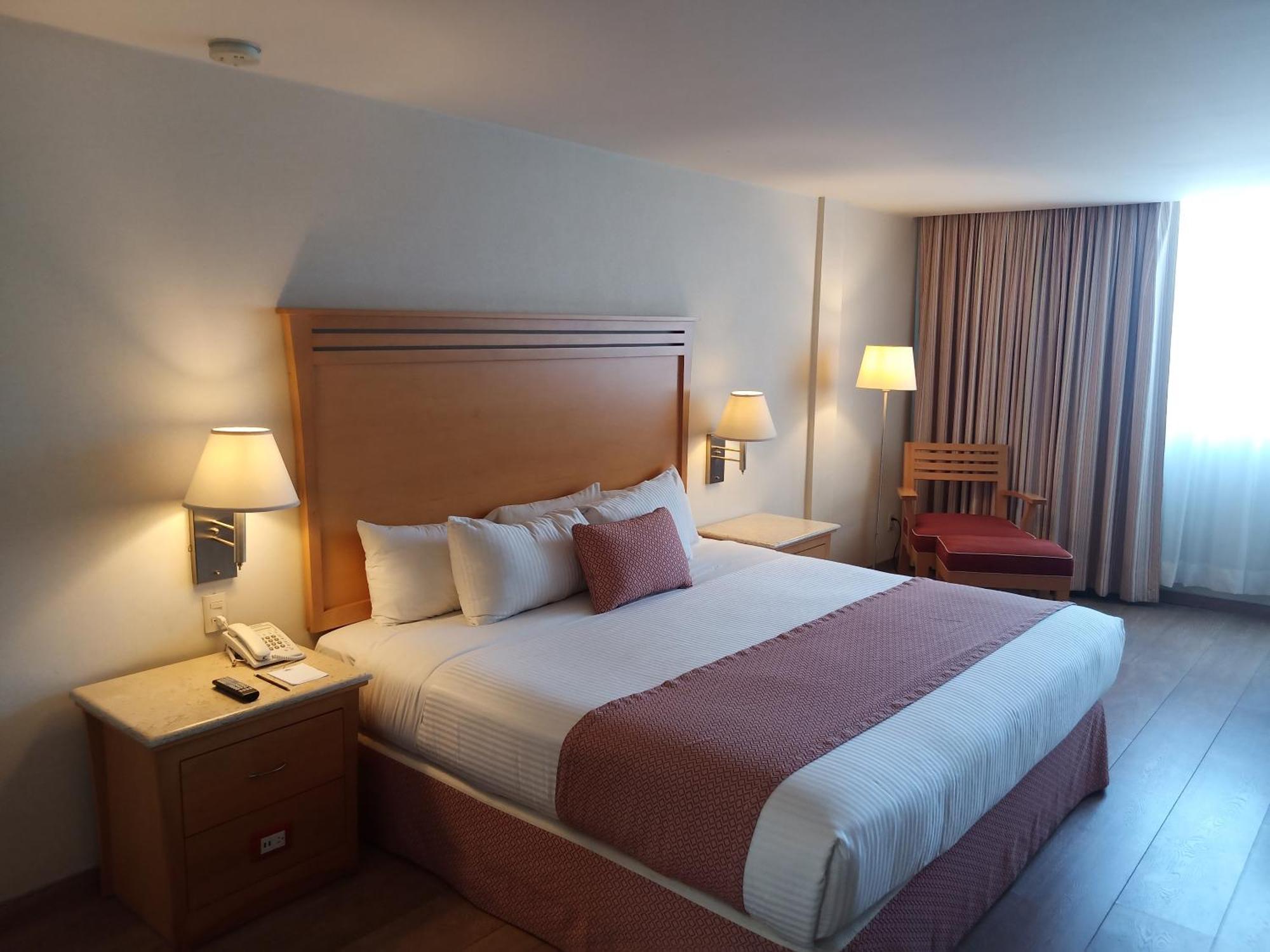 Hotel Palacio Azteca Tijuana